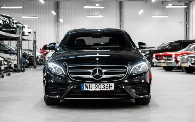 Mercedes-Benz Klasa E cena 155000 przebieg: 119000, rok produkcji 2018 z Piotrków Kujawski małe 781